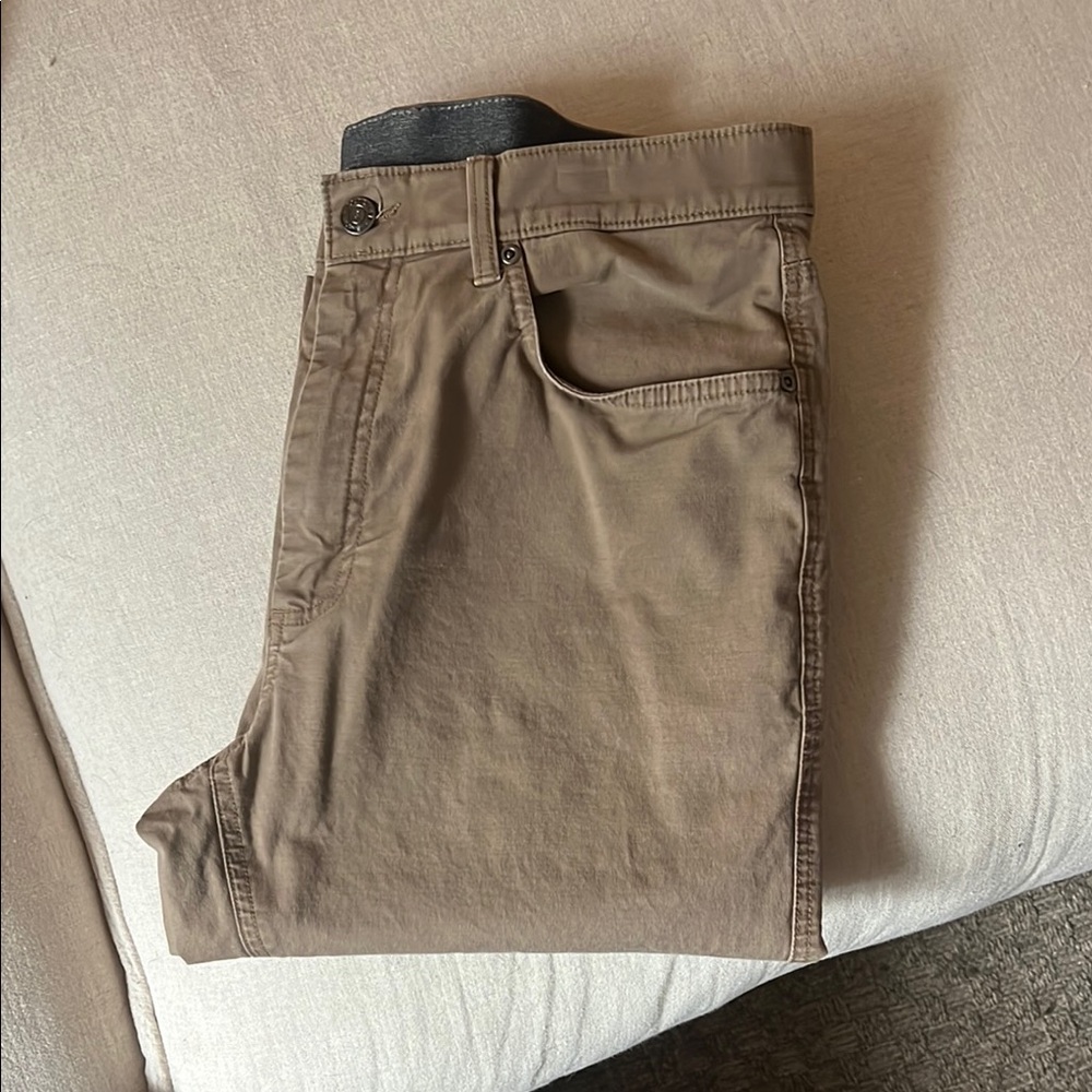 Men's Tan Pants